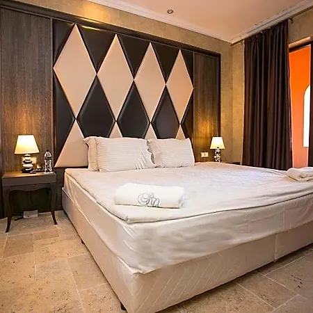 Elenite Premium Resort
