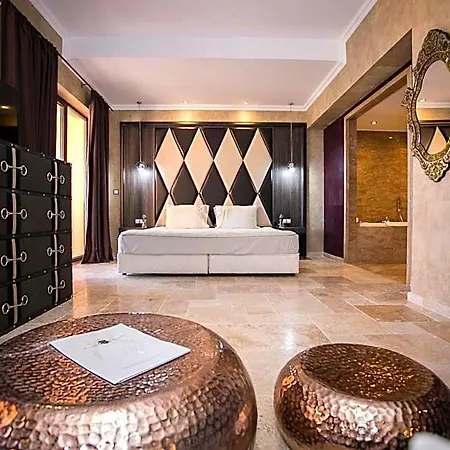 Resort Elenite Premium